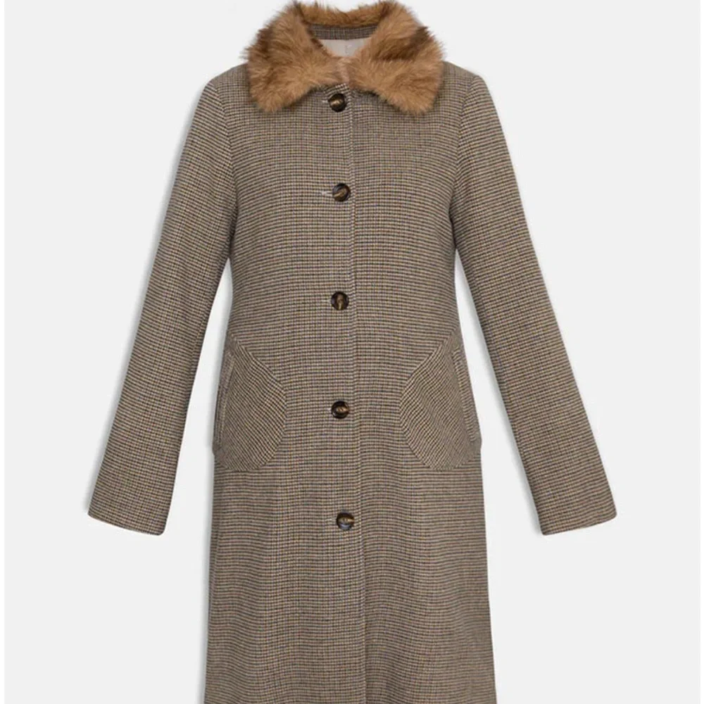 Motel rocks Norciel Longline Coat In Check Brown With Fur Collar - Picture 5 of 5